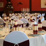 Zum Jaegerhaus Отель 3*