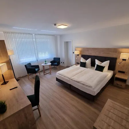 Hotel Zum Jaegerhaus 2*