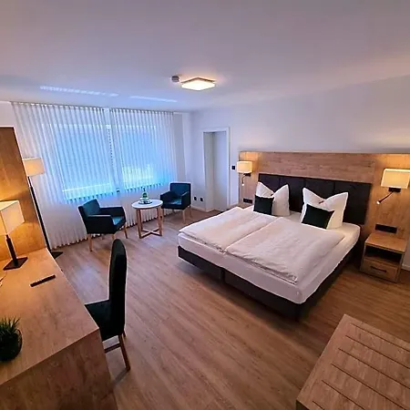 Zum Jaegerhaus 3*