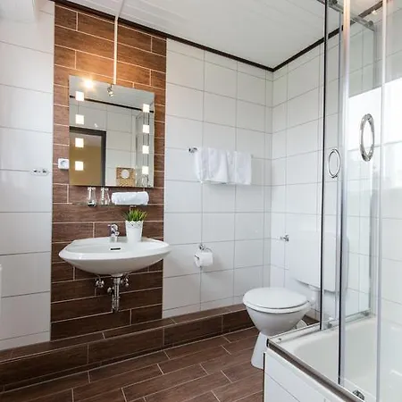 Zum Jaegerhaus Hotel 3*